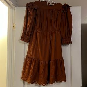 Selling this cute dress Brown Burgundy brand new from target !